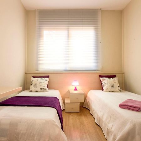 קמברילס Apartamentos Elcano מראה חיצוני תמונה