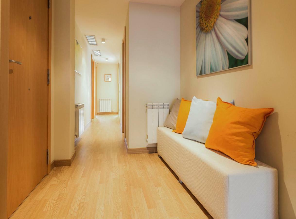 קמברילס Apartamentos Elcano מראה חיצוני תמונה