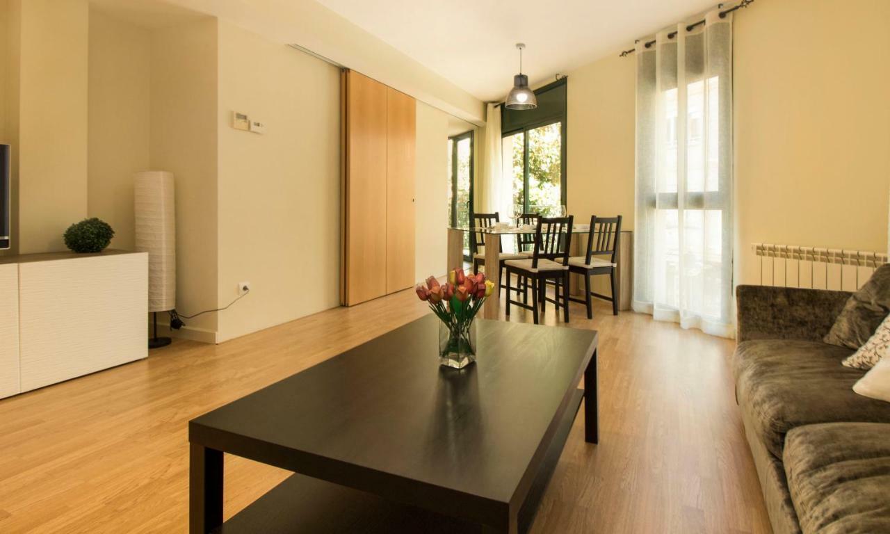 קמברילס Apartamentos Elcano מראה חיצוני תמונה